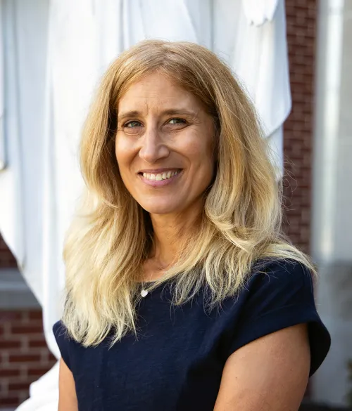 Melissa  Viselli